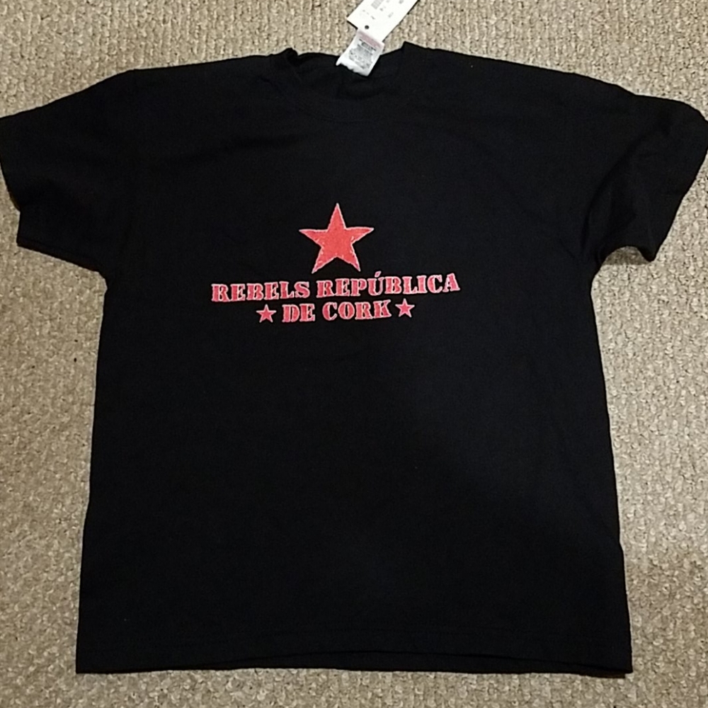 7-8 T Shirt Fruit of Loom Rebels Republica